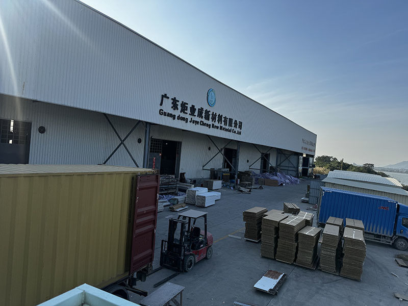 Guangdong Juye cheng New Material Co.,Ltd. línea de producción del fabricante