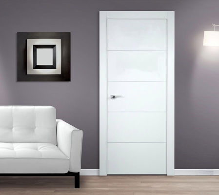 Un buen precio. WPC que pinta la puerta interna, grueso de madera blanco de la puerta 45m m del dormitorio de la espuma sólida en línea