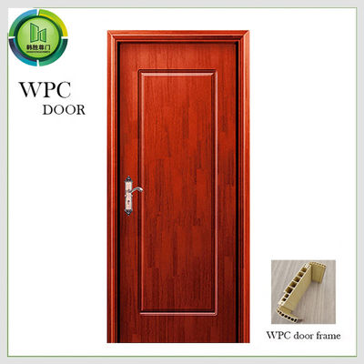 Un buen precio. La entrada utiliza prenda impermeable llana de la resistencia de humedad de la puerta del cuarto de baño de WPC en línea