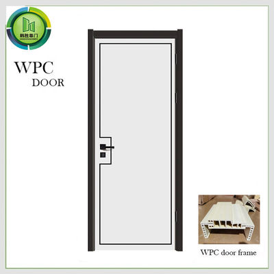 Un buen precio. El CE resistente llano insonoro de agua de la puerta de la entrada WPC certificó uso del dormitorio en línea