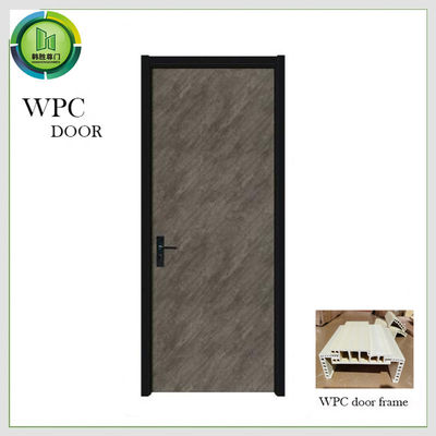 Un buen precio. Termita sólida compuesta de las puertas interiores del roble de Upvc WPC resistente para el apartamento en línea