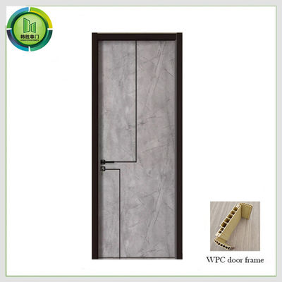Un buen precio. Puertas internas resistentes de agua UPVC en línea