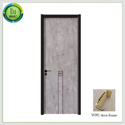 Un buen precio. Uso compuesto del dormitorio de la piel de las puertas internas caseras WPC del estilo UPVC en línea