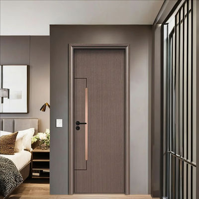 Un buen precio. Pintura de puertas de WPC duraderas y de bajo mantenimiento puertas huecas con resistencia superior y acabados de superficie personalizables para el interior en línea