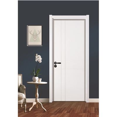 Un buen precio. Puerta de WPC resistente a la humedad e insonorizada con acabados personalizables para uso interior en línea