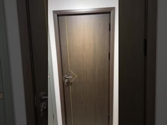 Puerta hueca WPC sostenible y ecológica para un entorno de vida verde y saludable